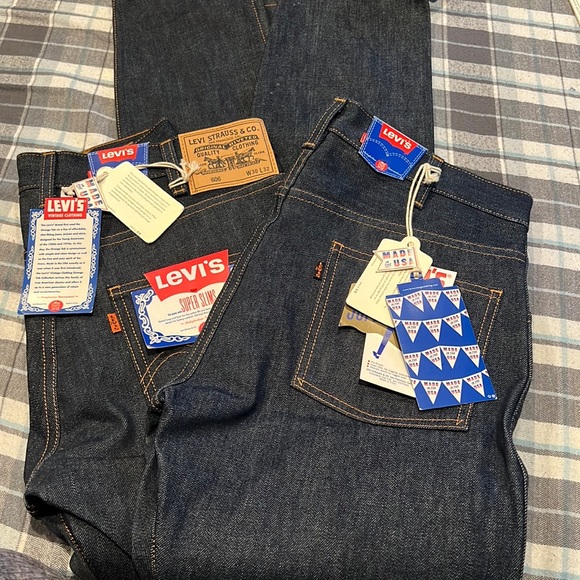 Levi’s denim pants